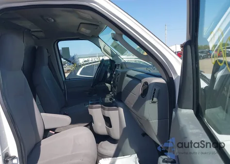 2013 Ford E-250 Commercial из США, поврежденный, VIN 1FTNE2EW6DDA32370